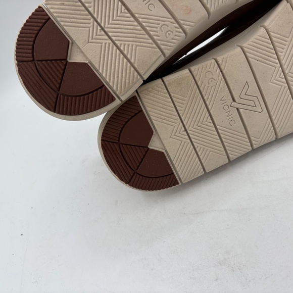 Vionic Women's Linden Slip-on-Ladies Walking Loafer with Concealed Orthotic 11W - Picture 9 of 12